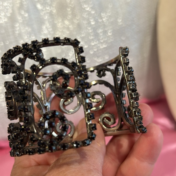 Vintage Jet Black Crystal Cuff Bracelet with Swirl Design - Picture 11 of 13